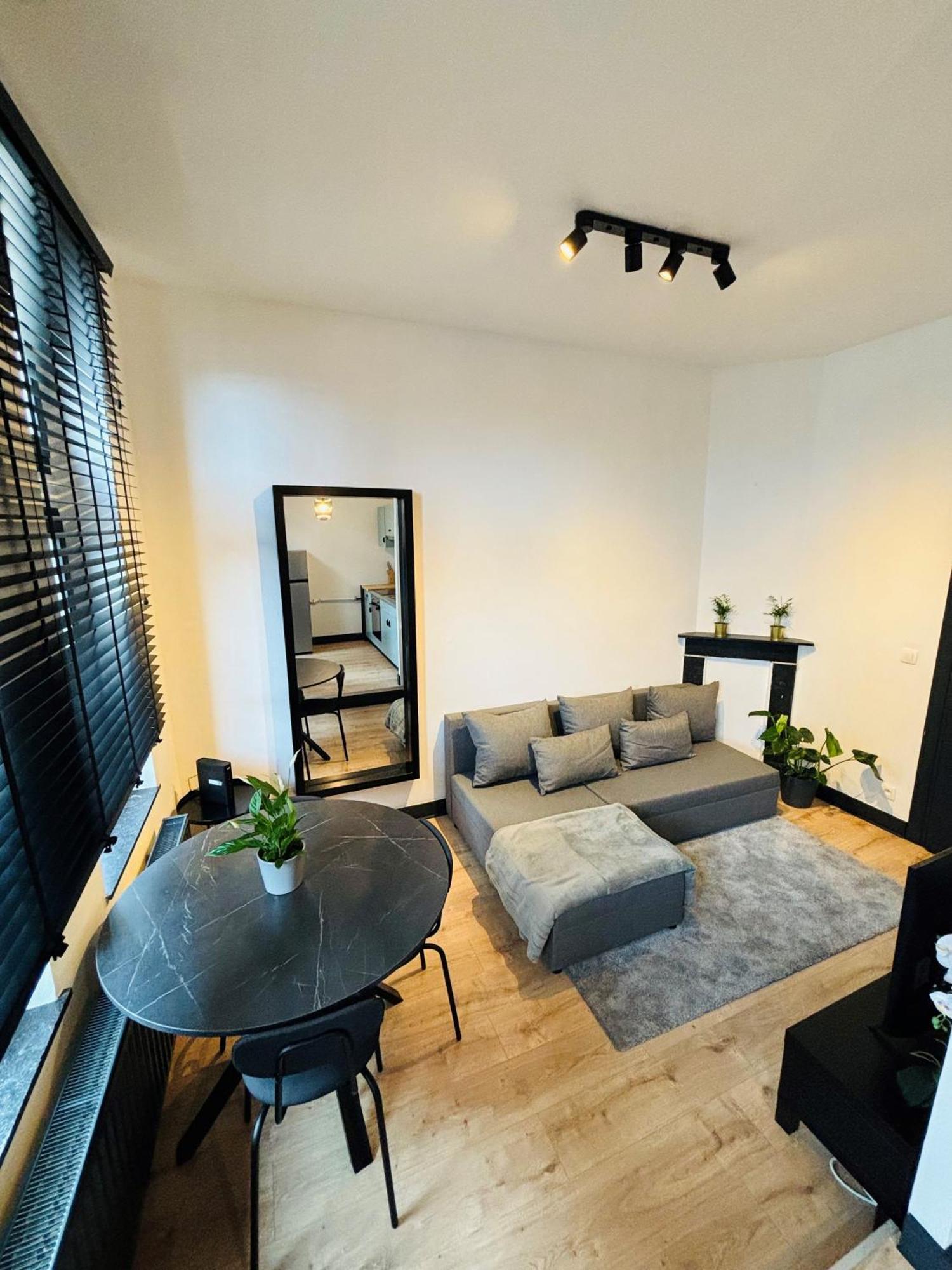 Appartement Cosy Liege Station المظهر الخارجي الصورة